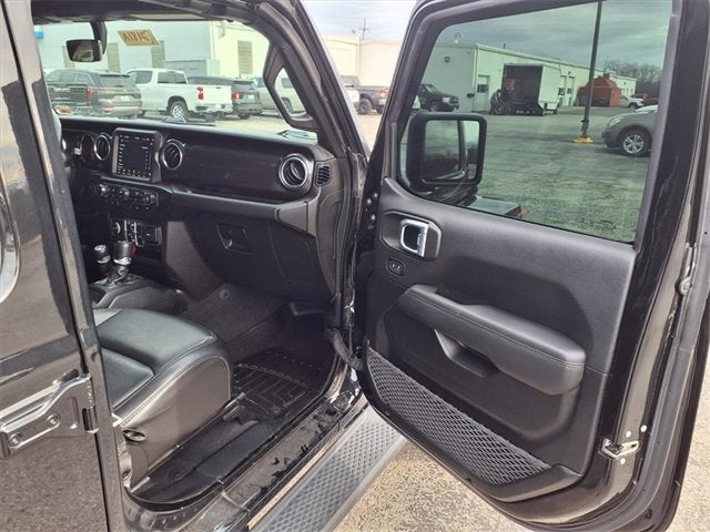 2021 Jeep Wrangler Unlimited Sahara Altitude