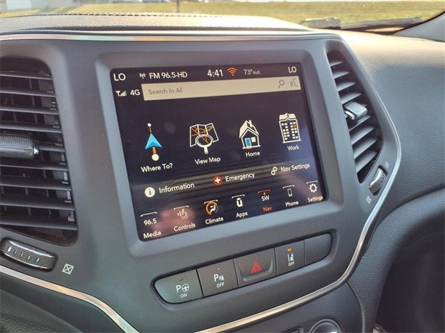 2023 Jeep Cherokee Altitude Lux