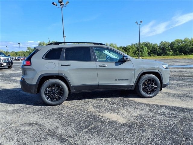 2023 Jeep Cherokee Altitude Lux