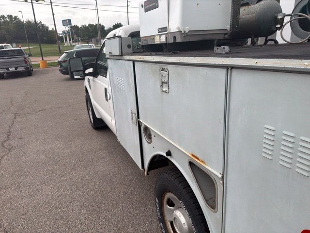 2008 Ford Super Duty F-350 SRW XL