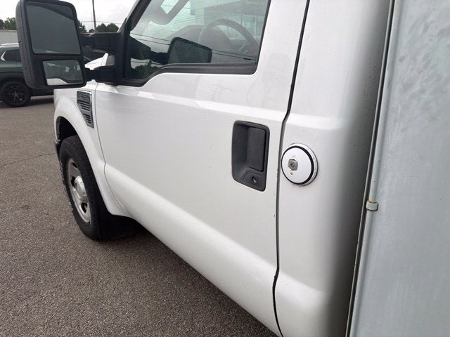 2008 Ford Super Duty F-350 SRW XL