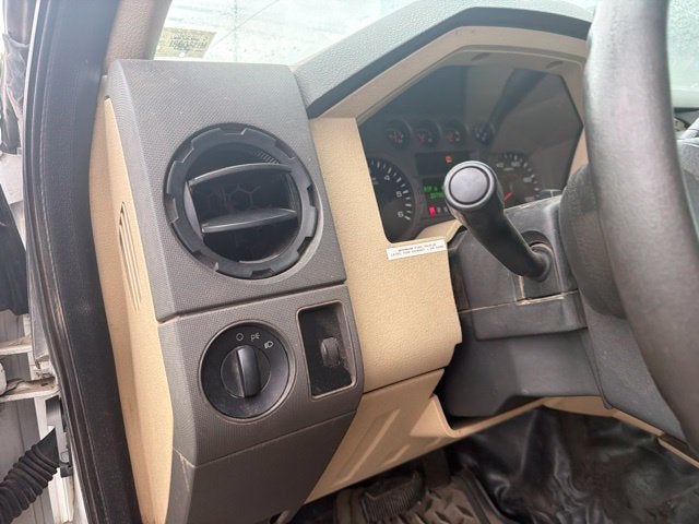 2008 Ford Super Duty F-350 SRW XL