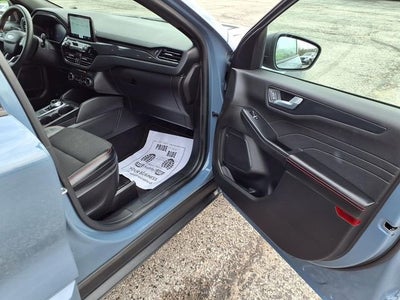 2023 Ford Escape ST-Line