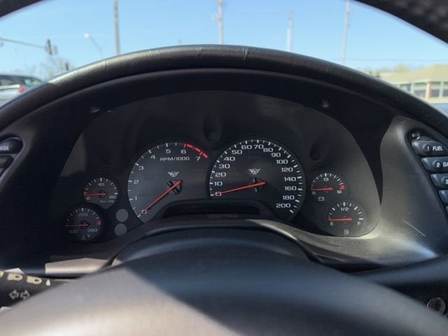 2000 Chevrolet Corvette Base