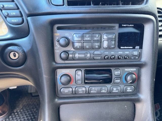 2000 Chevrolet Corvette Base