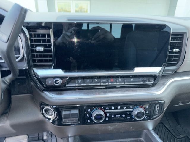 2025 Chevrolet Silverado 3500 HD LTZ