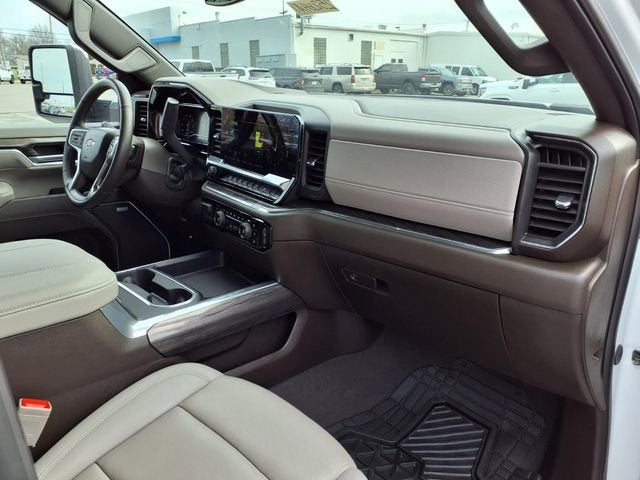 2025 Chevrolet Silverado 3500 HD LTZ