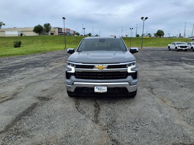 Used 2024 Chevrolet Silverado 1500 LT with VIN 1GCUDDED8RZ147684 for sale in Kansas City
