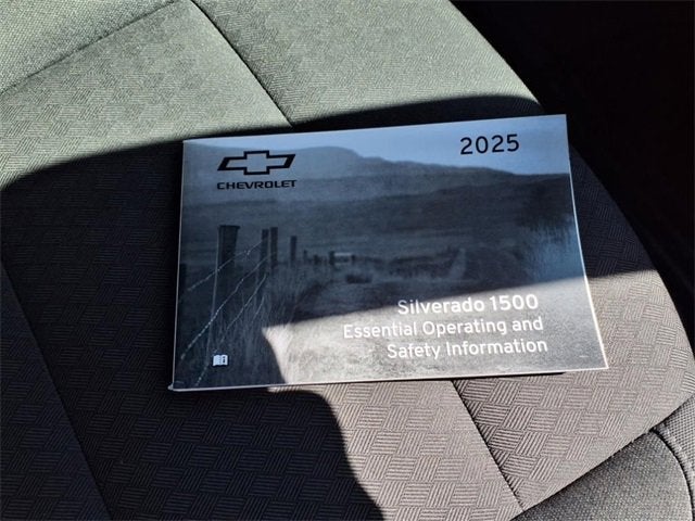 2025 Chevrolet Silverado 1500 LT