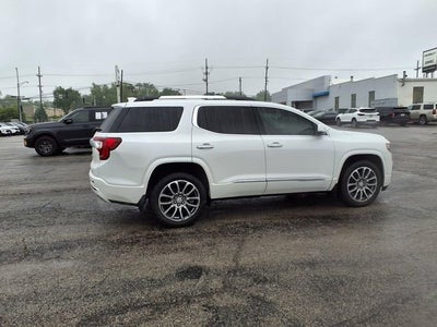 2022 GMC Acadia Denali