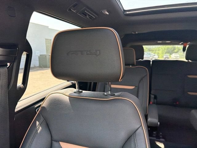 2023 GMC Yukon AT4