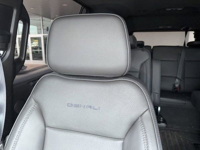 2023 GMC Yukon Denali