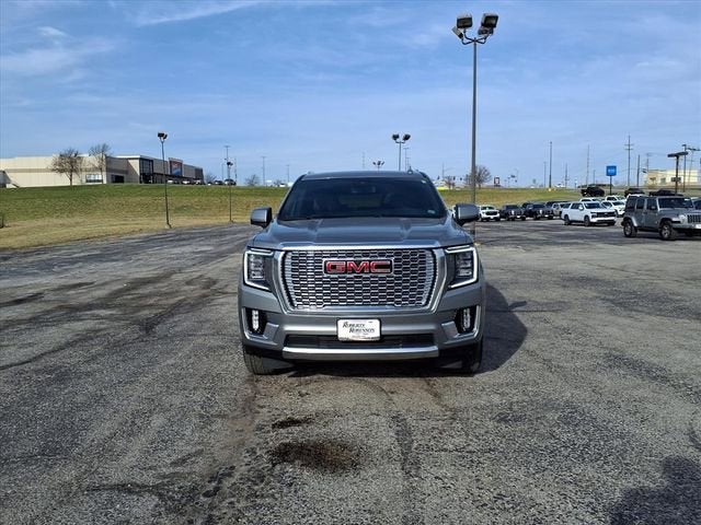 Used 2023 GMC Yukon XL Denali with VIN 1GKS2JKL8PR326848 for sale in Kansas City