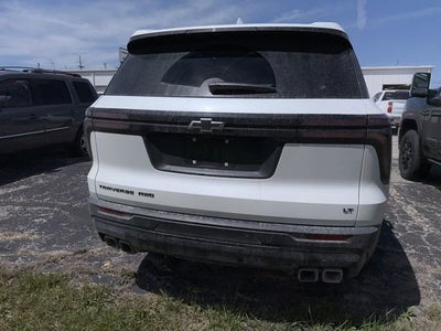 2024 Chevrolet Traverse LT