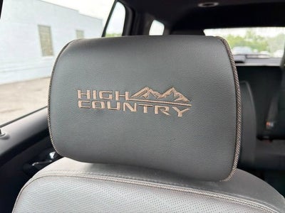 2023 Chevrolet Traverse High Country