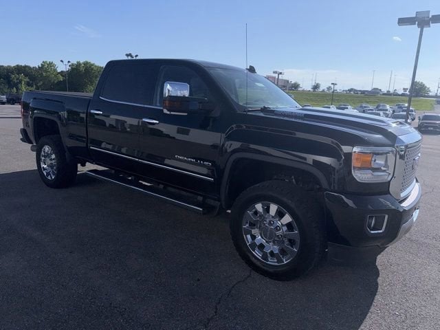 2017 GMC Sierra 2500 HD Denali