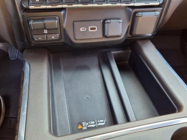 2022 GMC Sierra 3500 HD Denali