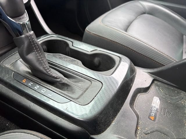 2022 GMC Canyon AT4 - Leather