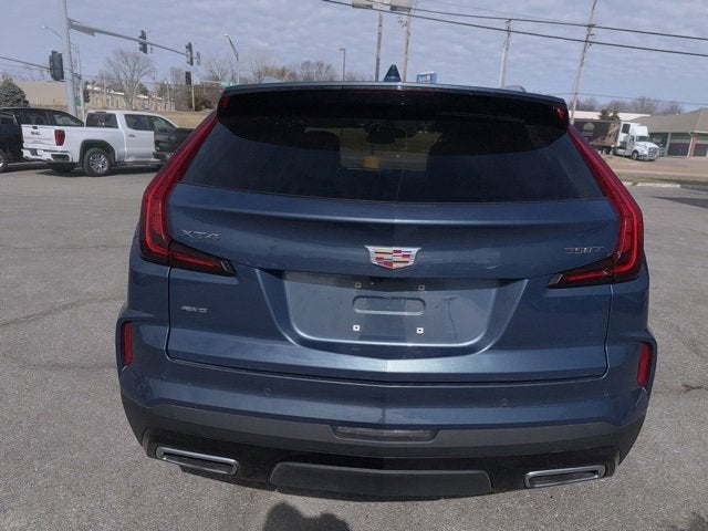 2025 Cadillac XT4 Premium Luxury