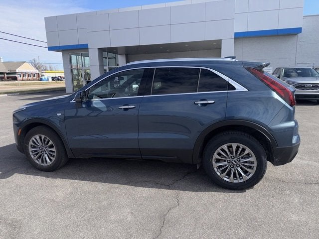 2025 Cadillac XT4 Premium Luxury