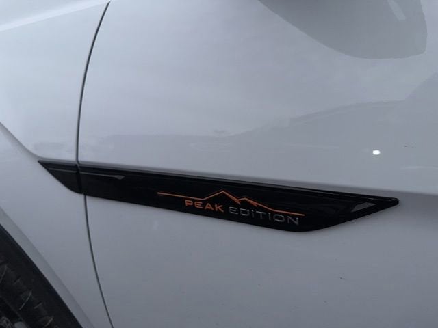 2025 Volkswagen Atlas 2.0T Peak Edition