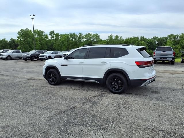 2025 Volkswagen Atlas 2.0T Peak Edition