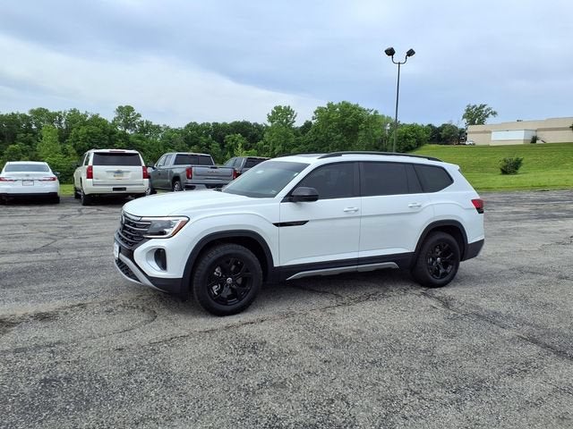 2025 Volkswagen Atlas 2.0T Peak Edition