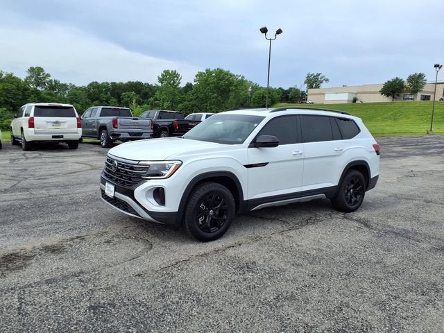 2025 Volkswagen Atlas 2.0T Peak Edition
