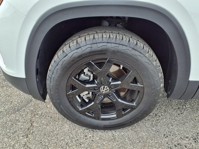 2025 Volkswagen Atlas 2.0T Peak Edition