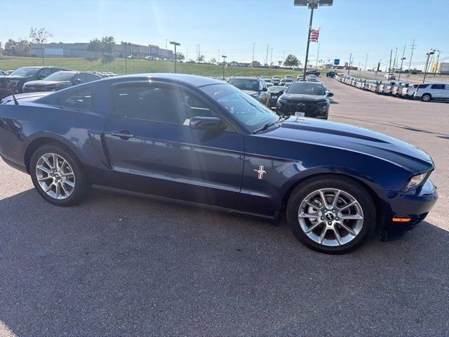 2010 Ford Mustang V6