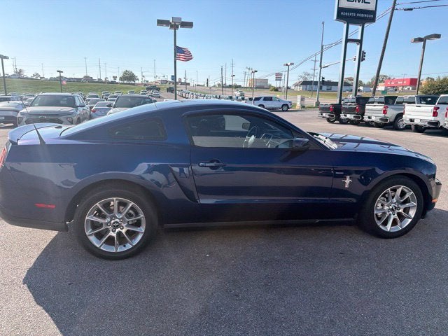 2010 Ford Mustang V6