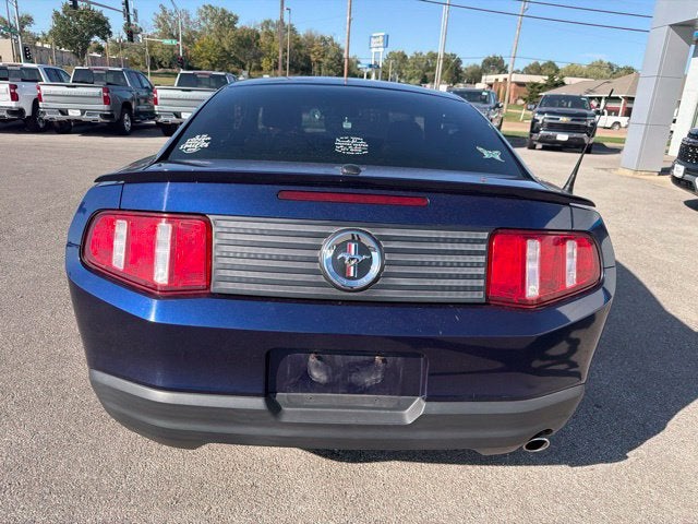 2010 Ford Mustang V6
