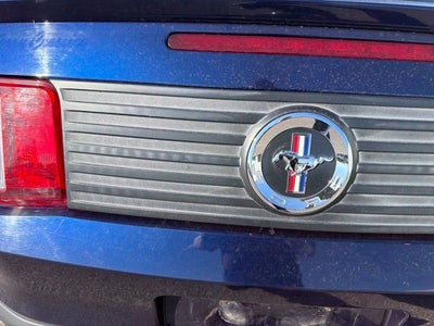2010 Ford Mustang V6