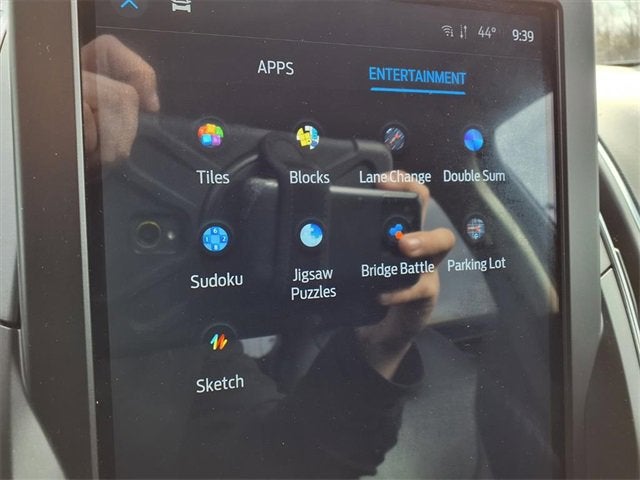 2024 Ford Edge Titanium