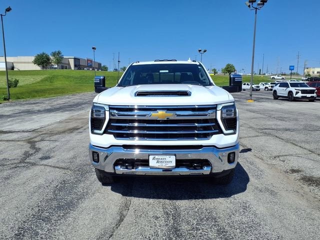 Used 2025 Chevrolet Silverado 2500HD LTZ with VIN 2GC4KPEY1S1141766 for sale in Kansas City