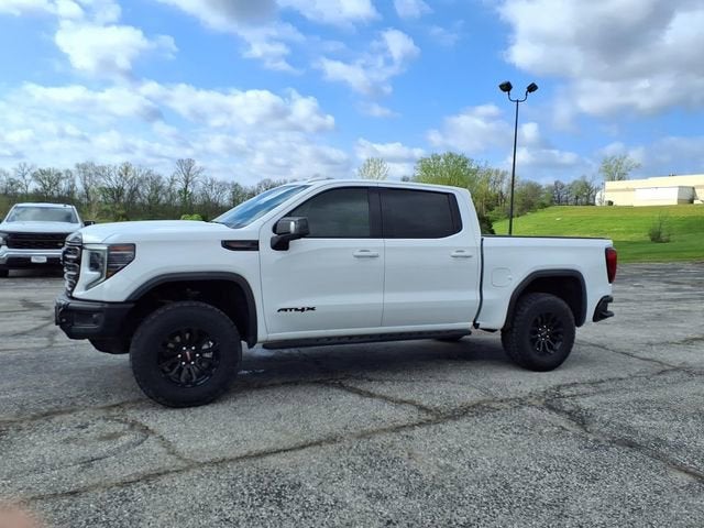 2023 GMC Sierra 1500 AT4X