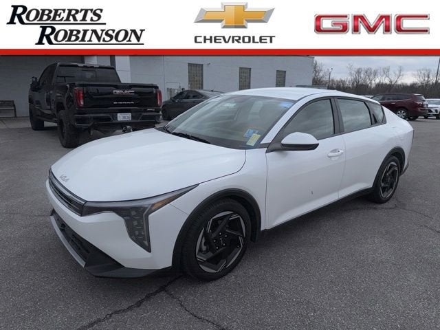 2025 Kia K4 EX