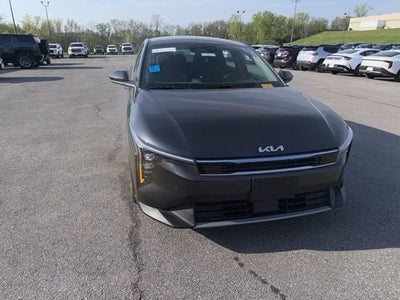 2025 Kia K4 EX