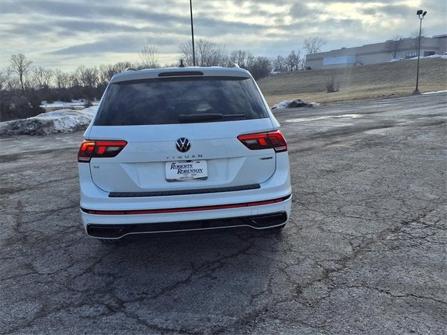 2023 Volkswagen Tiguan SE R-Line Black