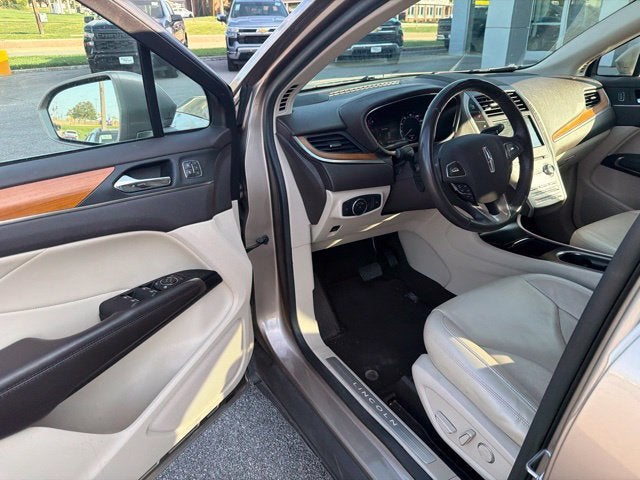 2019 Lincoln MKC Select