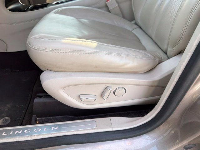 2019 Lincoln MKC Select