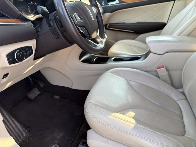 2019 Lincoln MKC Select