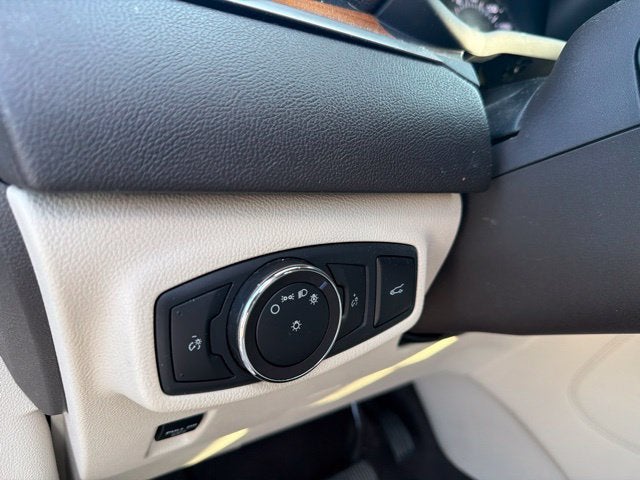 2019 Lincoln MKC Select