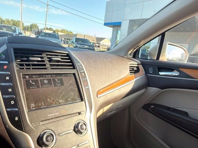 2019 Lincoln MKC Select
