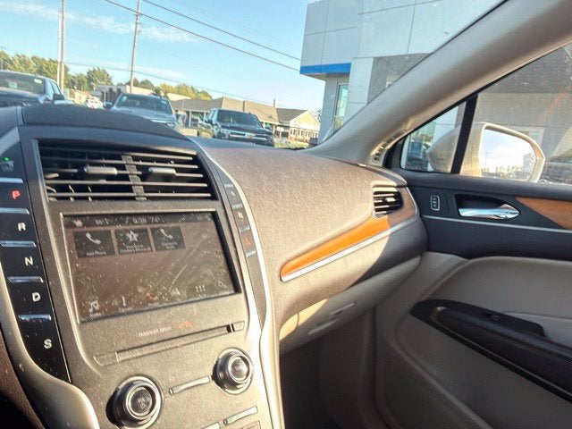 2019 Lincoln MKC Select