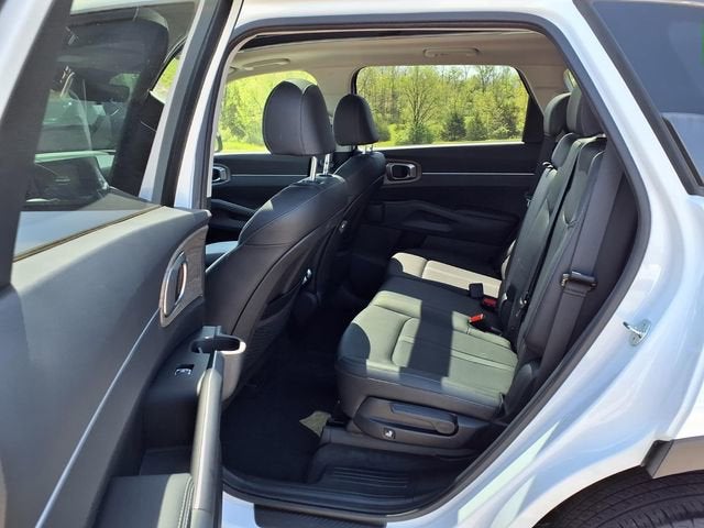2023 Kia Sorento X-Line S