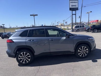 2025 Toyota Corolla Cross XLE