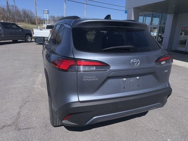 2025 Toyota Corolla Cross XLE