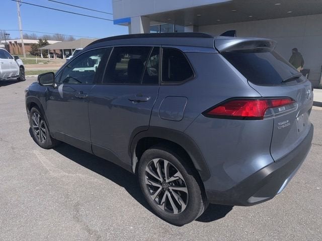 2025 Toyota Corolla Cross XLE