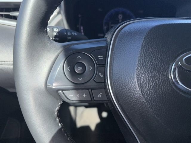 2025 Toyota Corolla Cross XLE